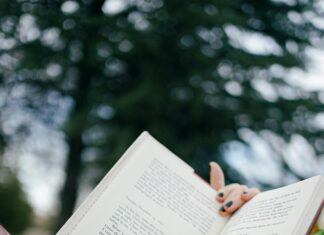 Something About Her Yelp: Discover Shocking Reviews You Must Read