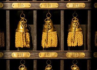 Hotel Downtown Autograph Collection Review: Is It Worth Your Stay?