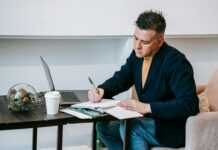 How To Write A Review On Google That Boosts Your Online Reputation