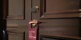 Hotel Message Secrets: How to Captivate Guests and Boost Bookings