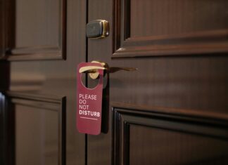 Hotel Message Secrets: How to Captivate Guests and Boost Bookings